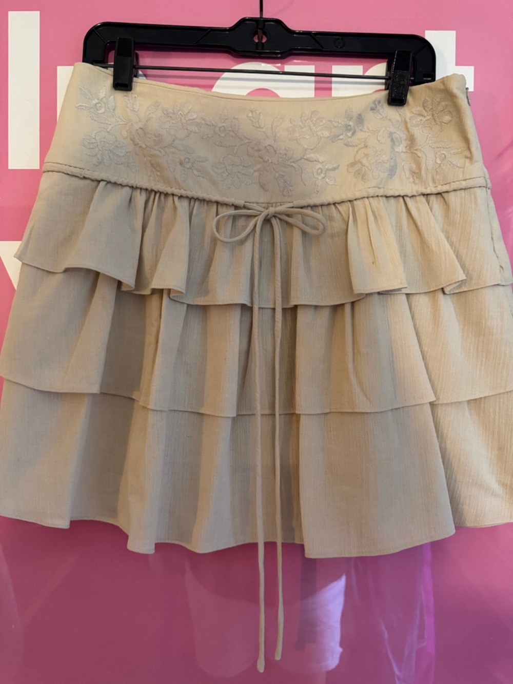 Banana Republic Cream Tiered Ruffle Skirt with Embroidered Waistband